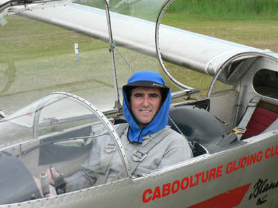 DavidHawesSolo1.JPG (57155 bytes)
