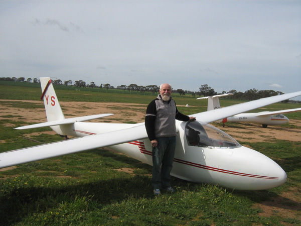 GYS image 001.JPG (96344 bytes)