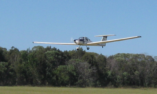 Kevin & Annette in FQZ.JPG (72455 bytes)