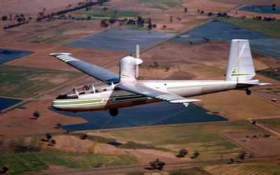 MotoeBlanik4.jpg (51406 bytes)