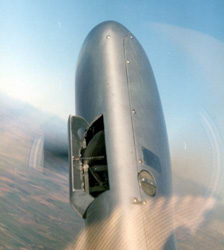 MotoeBlanik5.jpg (19614 bytes)