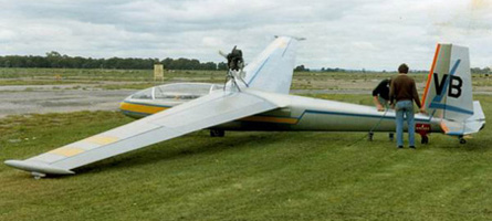 powerVB2.jpg (40463 bytes)